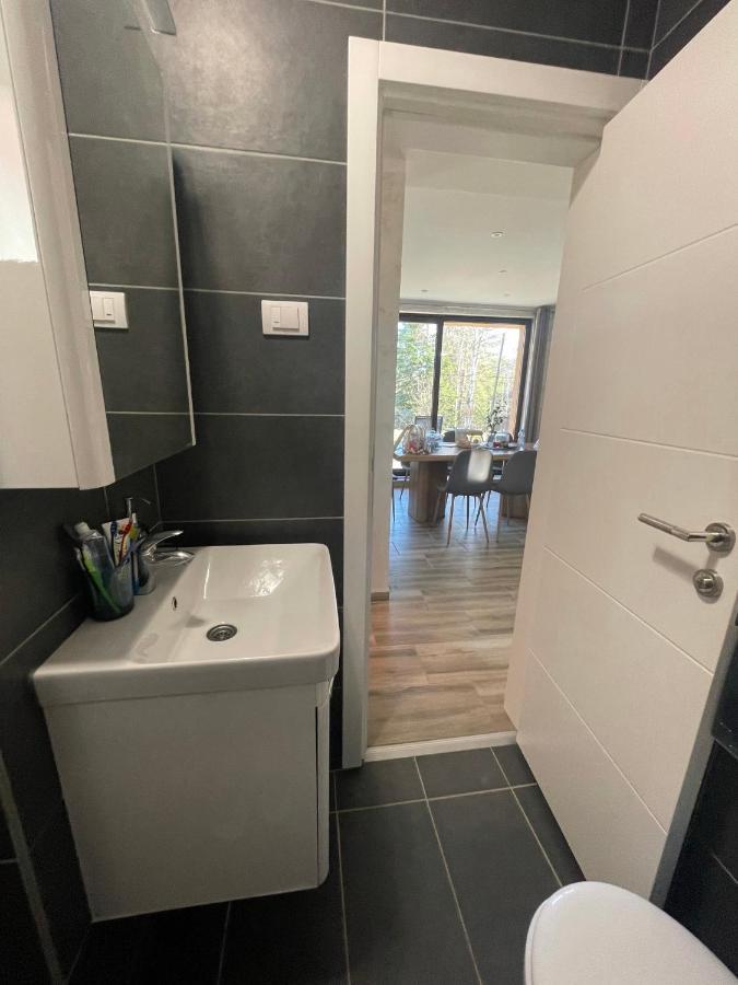 Apartman Una * Divcibare